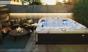 Kako napraviti savršen jacuzzi u vrtu