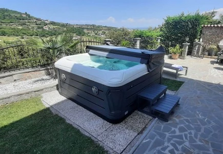 Održavanje i čišćenje masažnog bazena