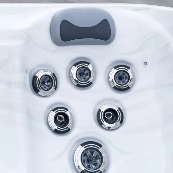 PLATINUM SPA Kenya – Masažni bazen